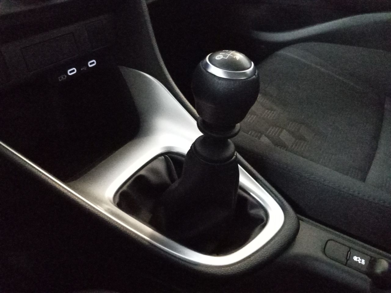 Foto Toyota Yaris 11