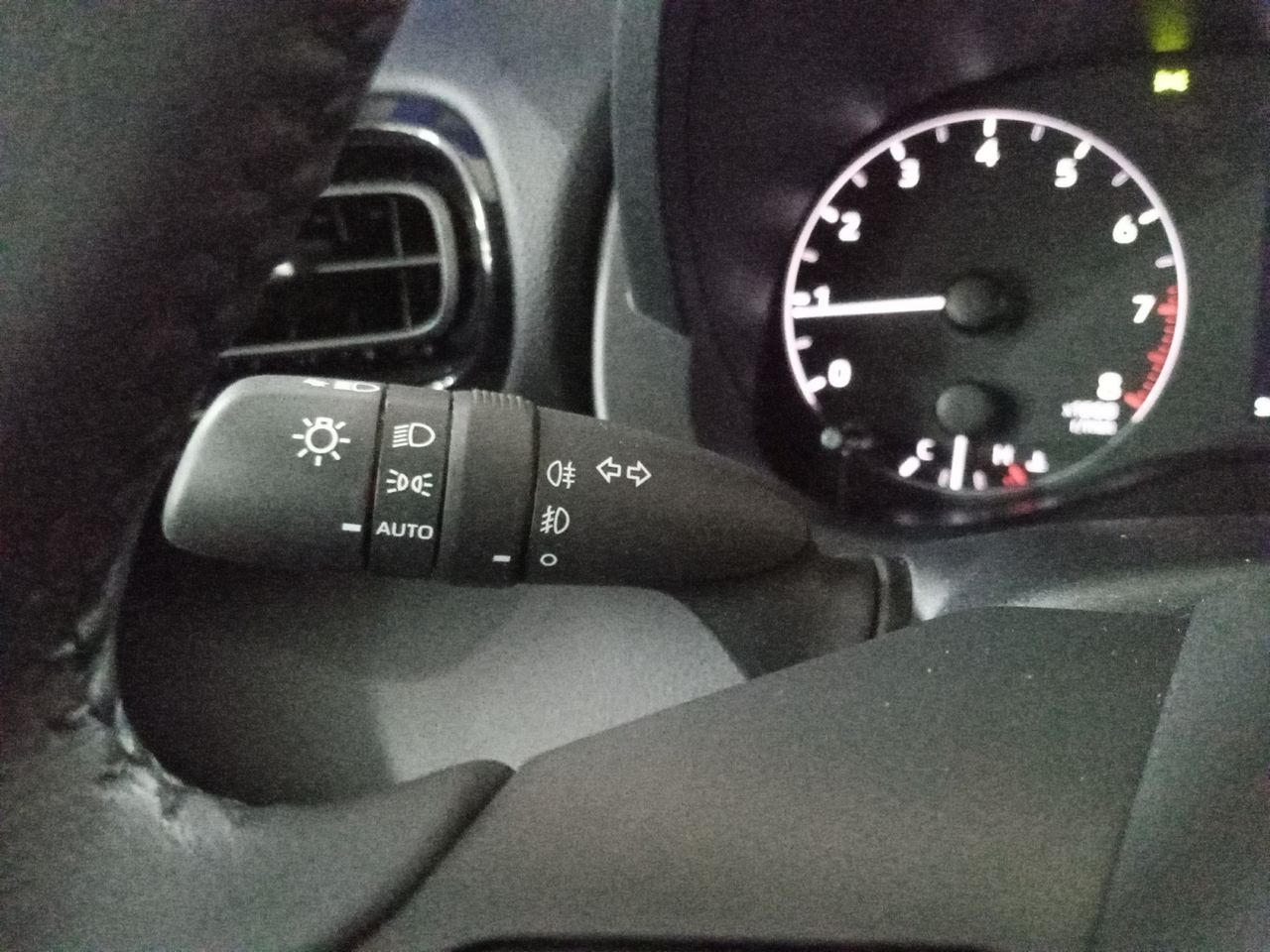 Foto Toyota Yaris 17