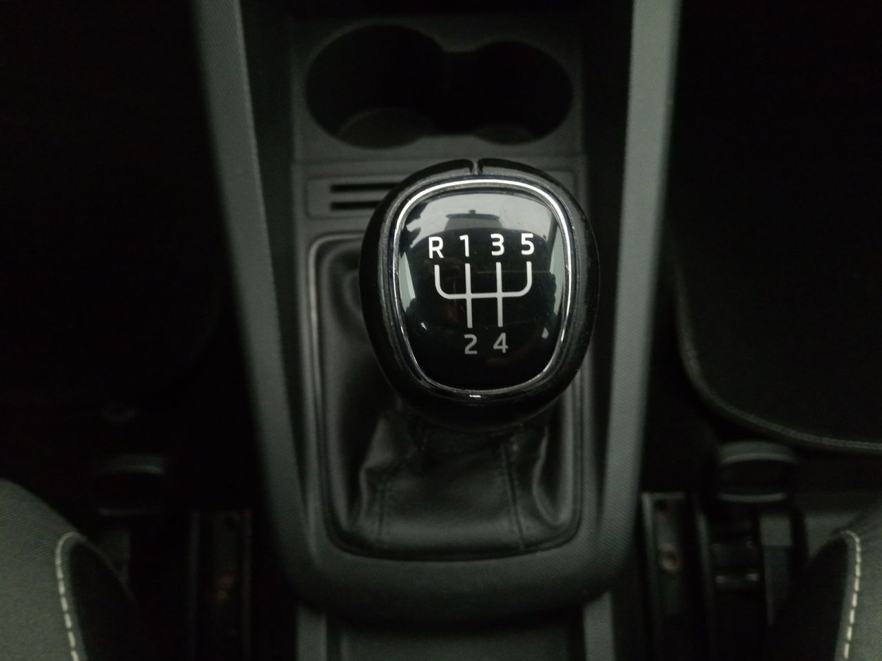 Foto Skoda Fabia 13
