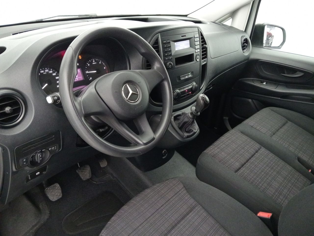 Foto Mercedes-Benz Vito 6