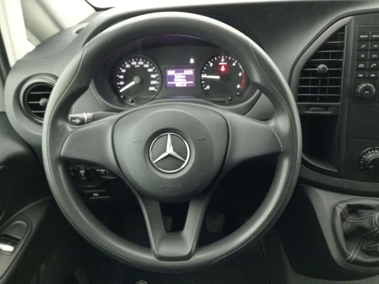 Foto Mercedes-Benz Vito 7
