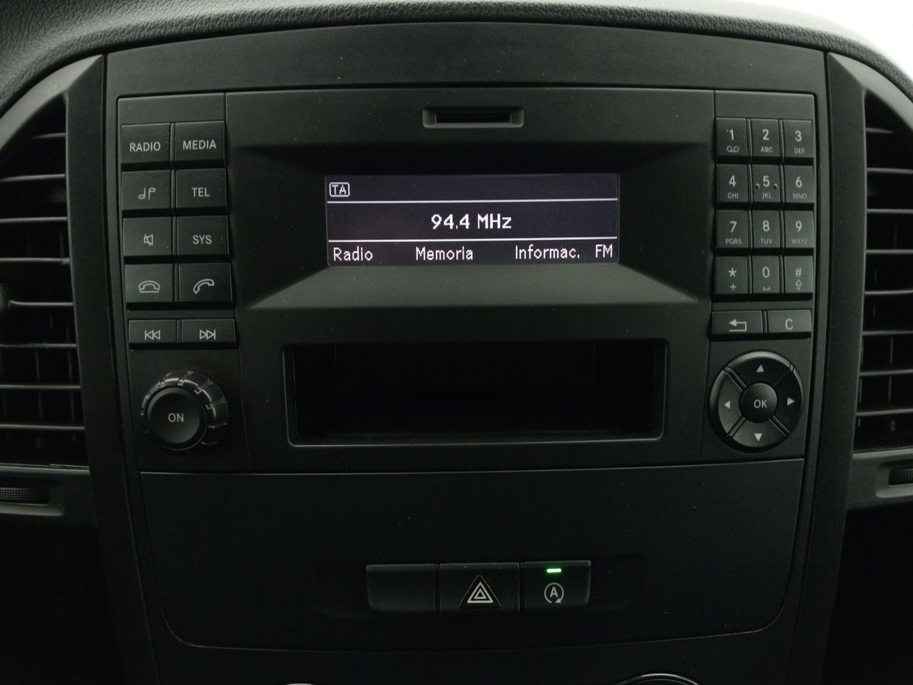 Foto Mercedes-Benz Vito 11