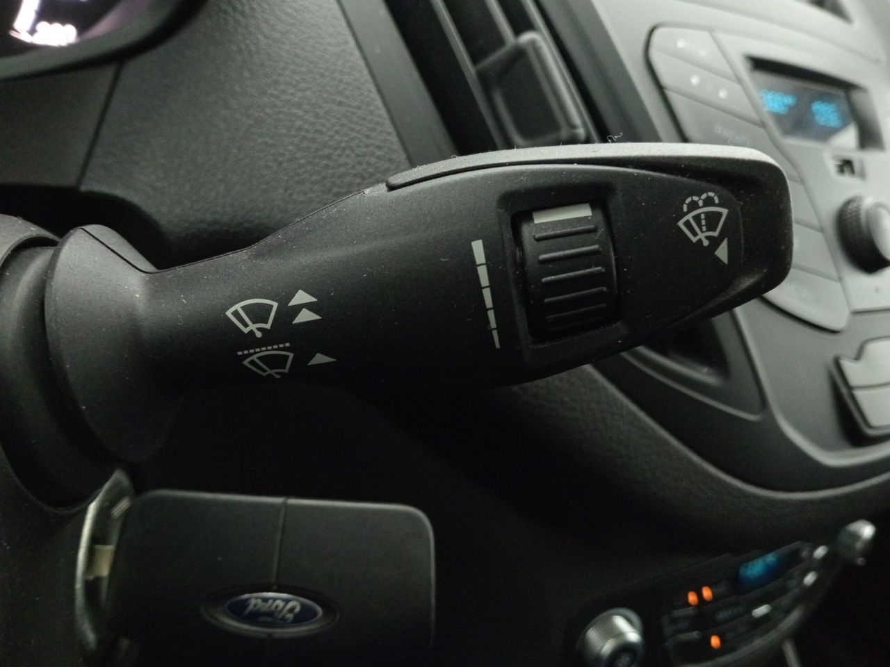 Foto Ford Transit  Courier 16