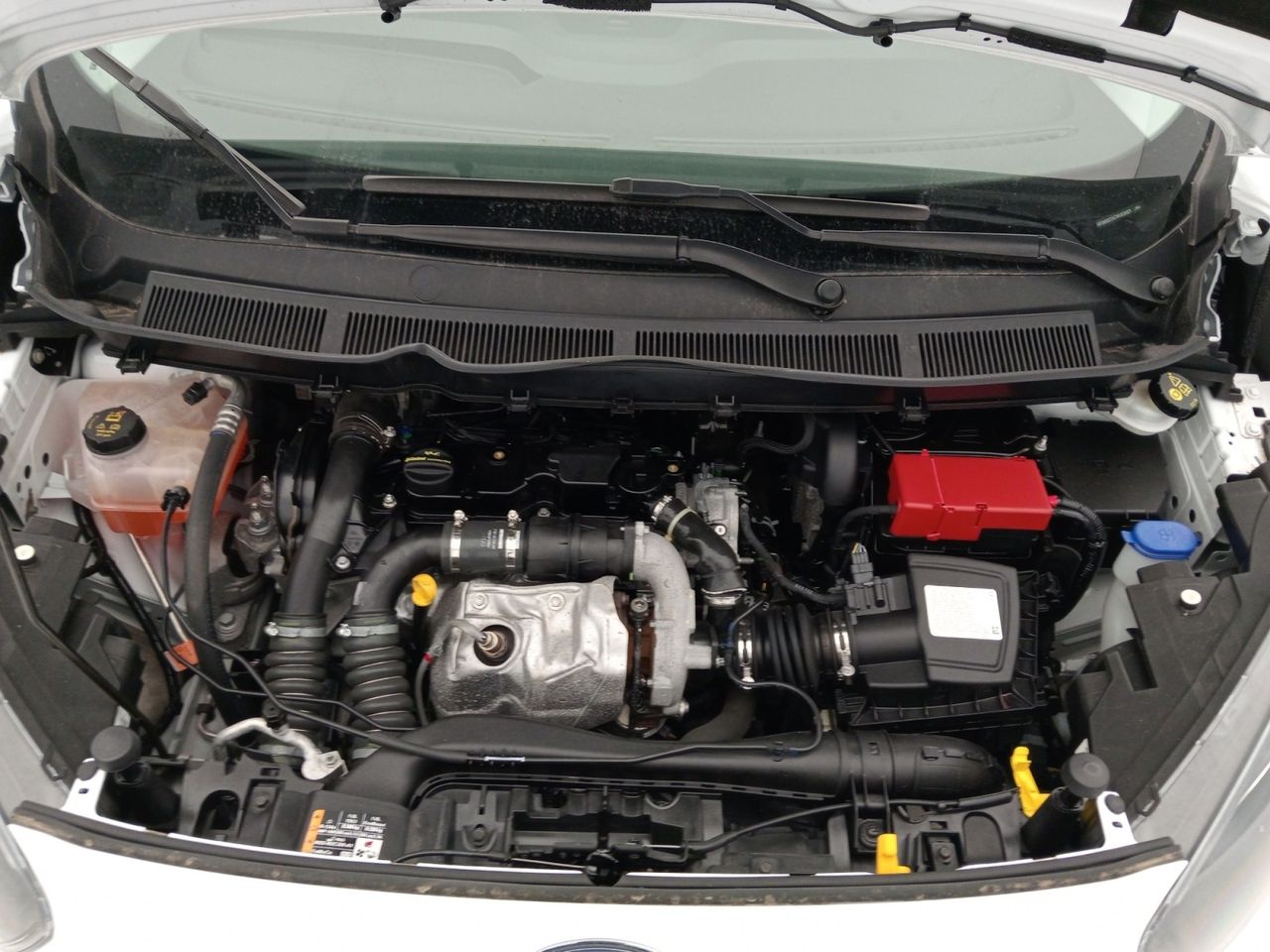 Foto Ford Transit  Courier 23