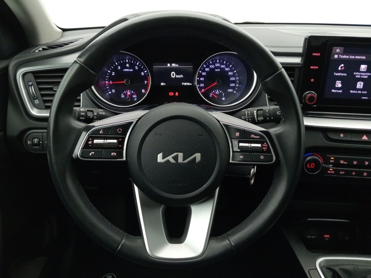 Foto Kia XCeed 7