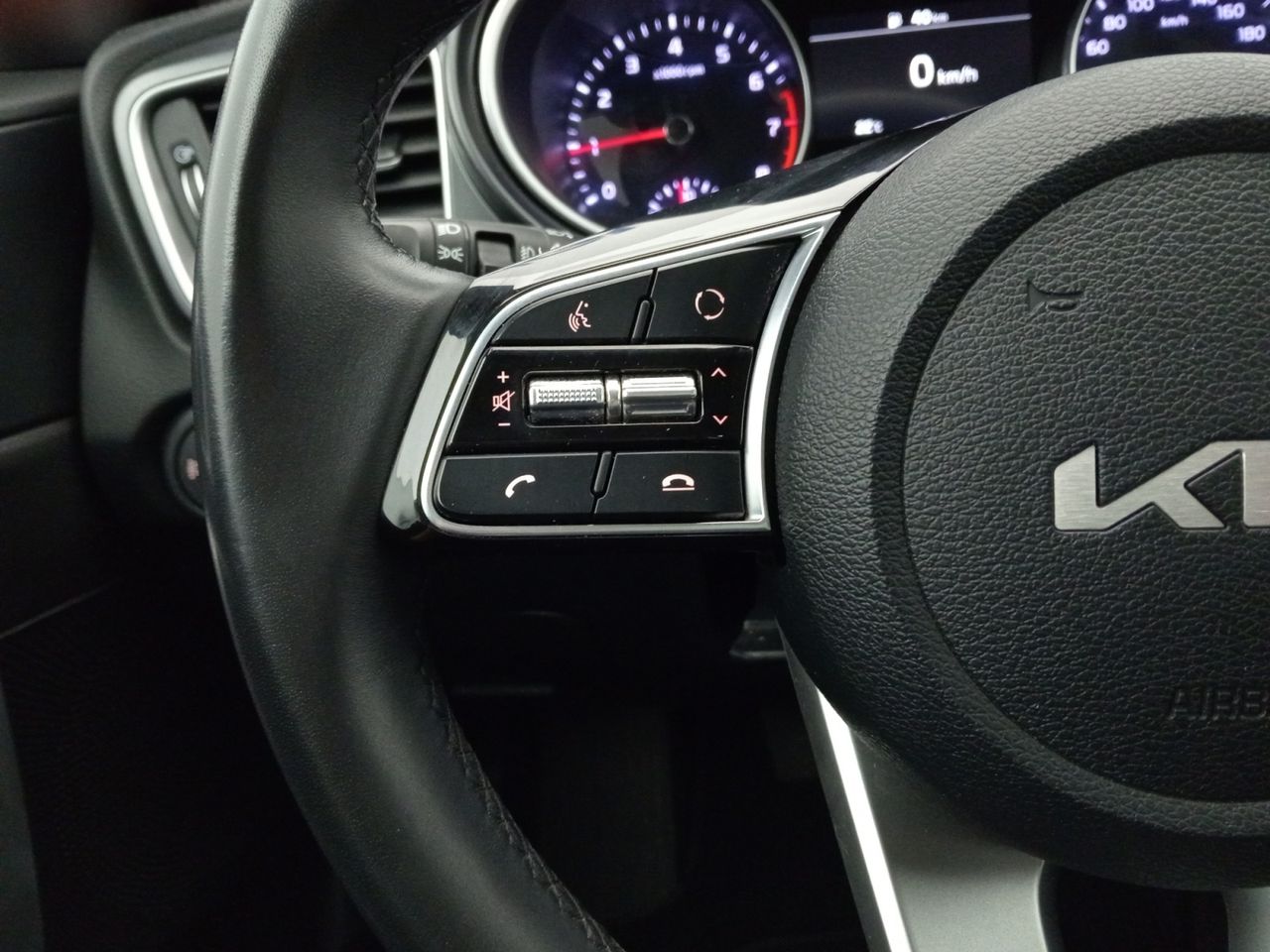 Foto Kia XCeed 15