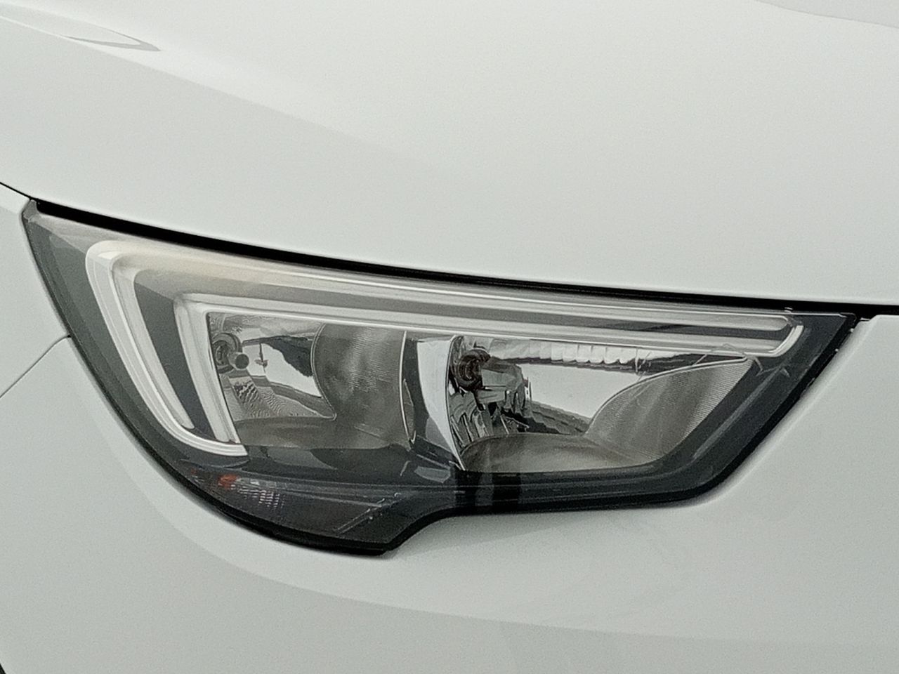 Foto Opel Crossland X 24