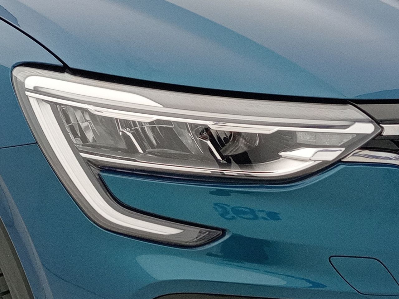 Foto Renault Arkana 25