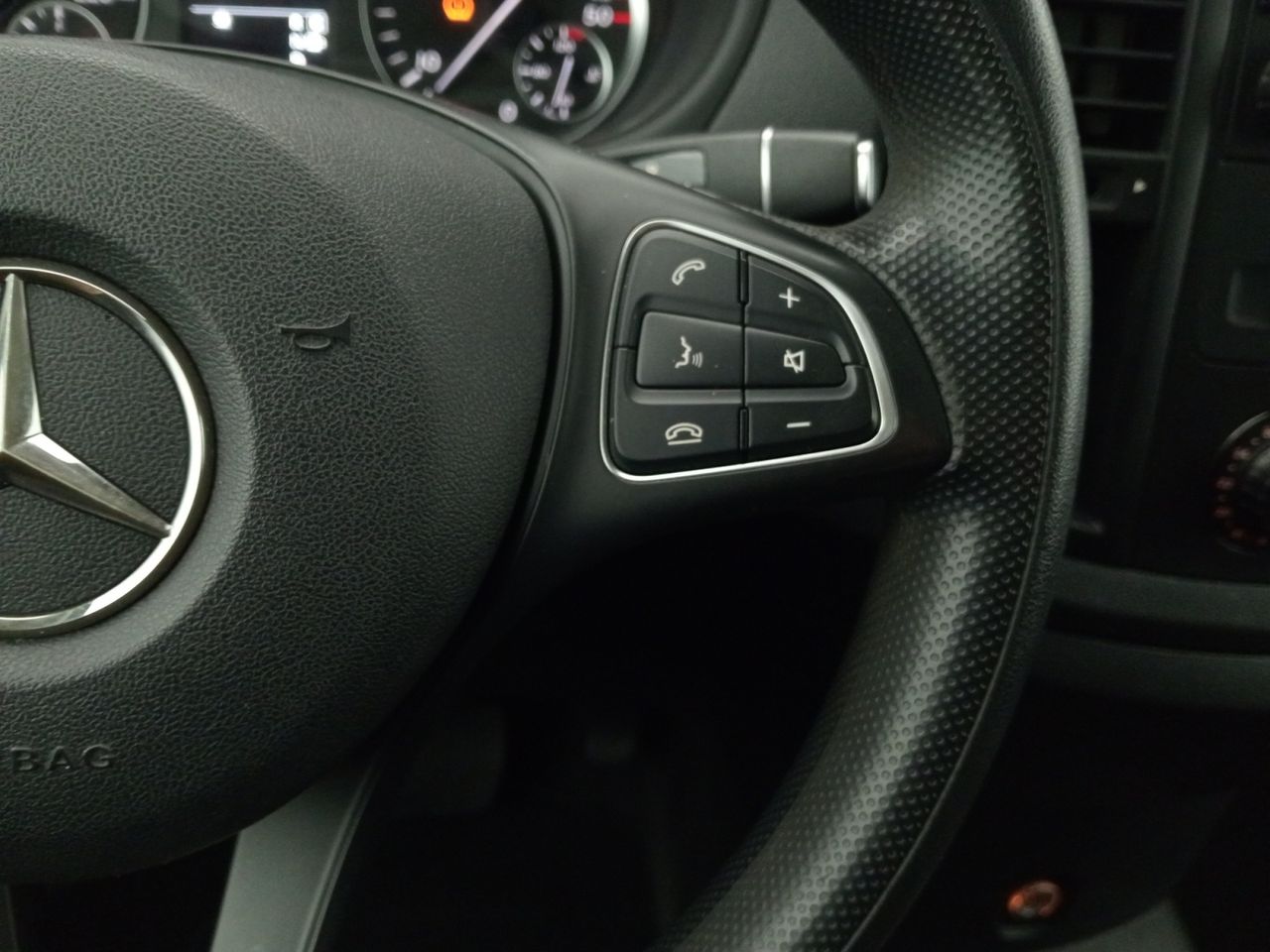 Foto Mercedes-Benz Vito 15