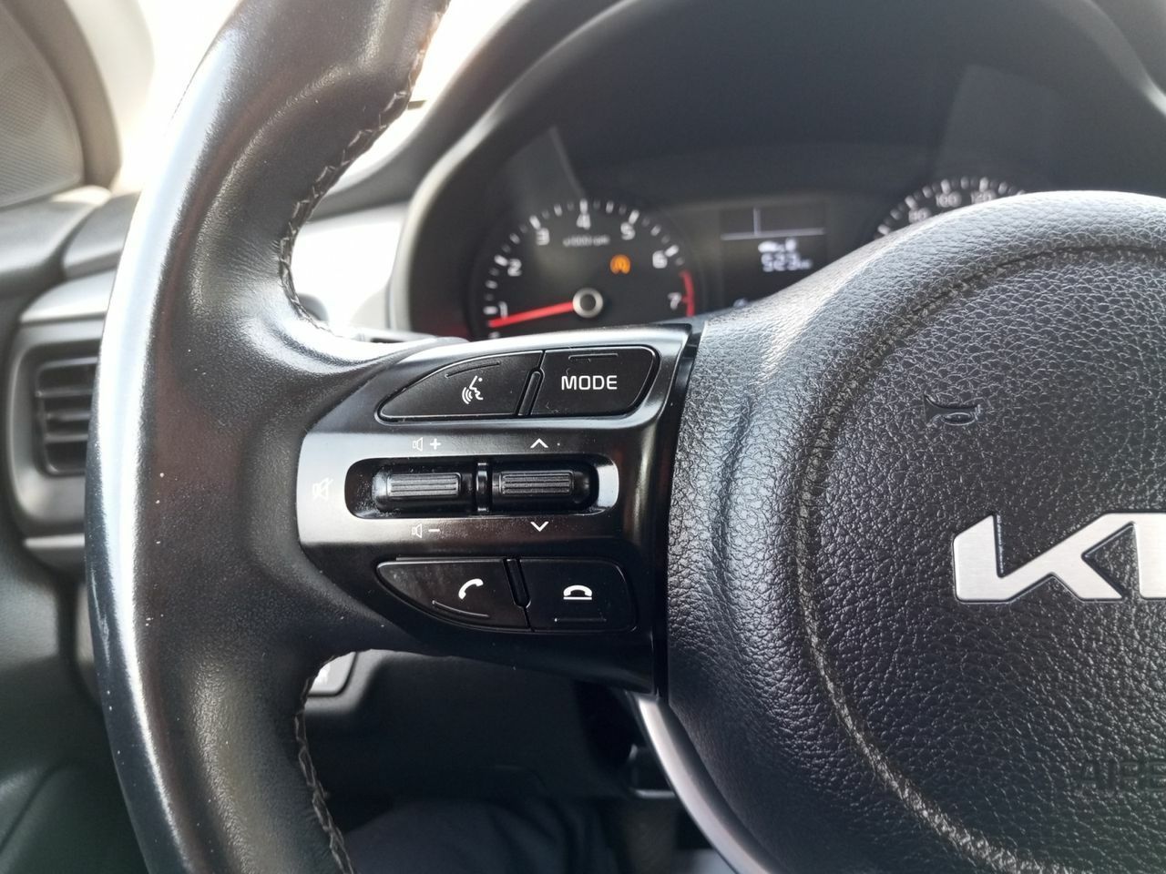 Foto Kia Rio 16