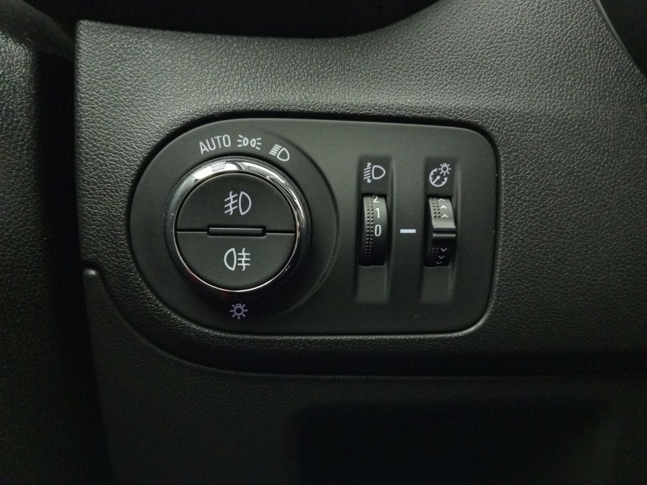 Foto Opel CrossLand 17