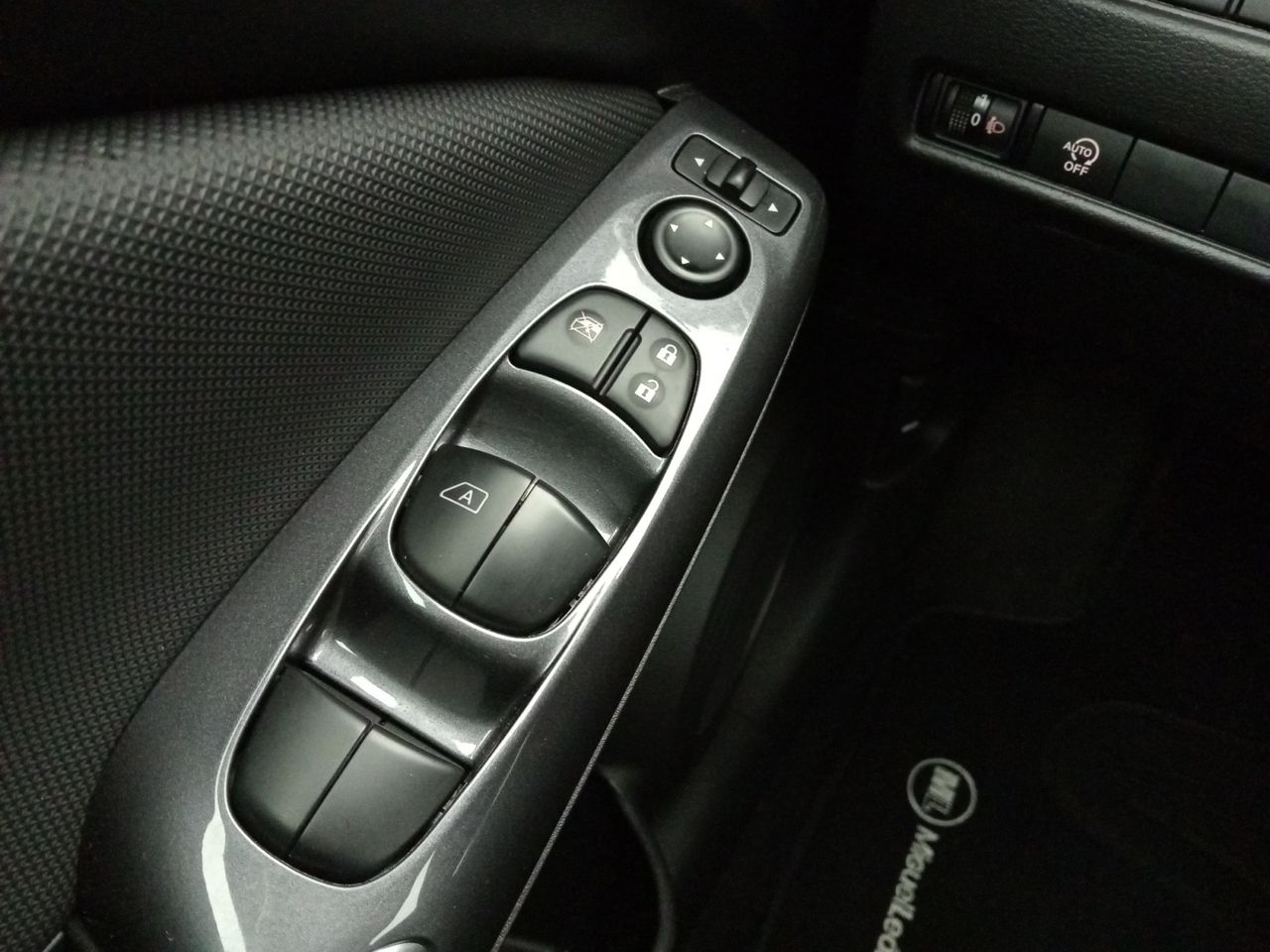 Foto Nissan Juke 19