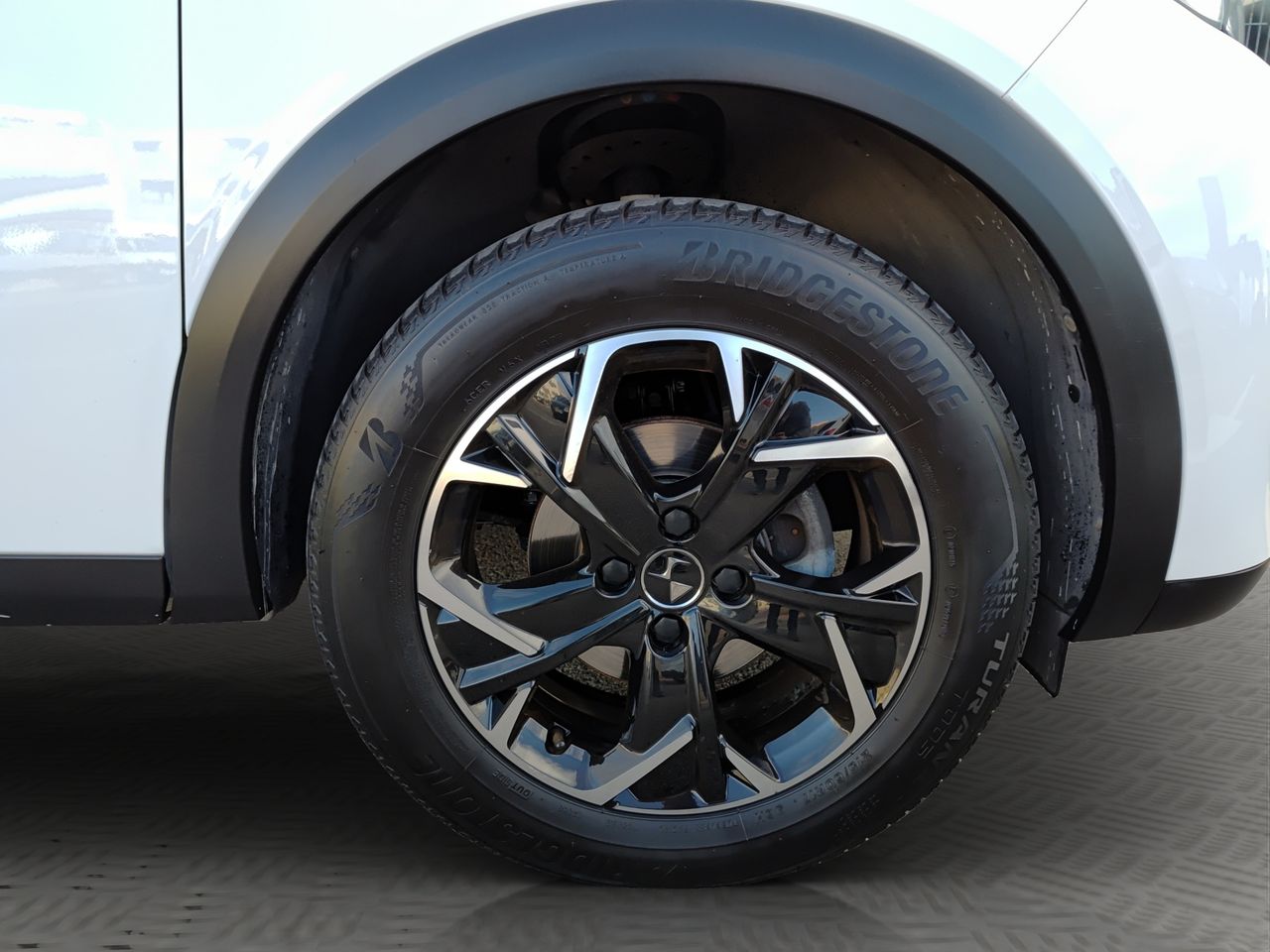 Foto DS Automobiles DS 3 15