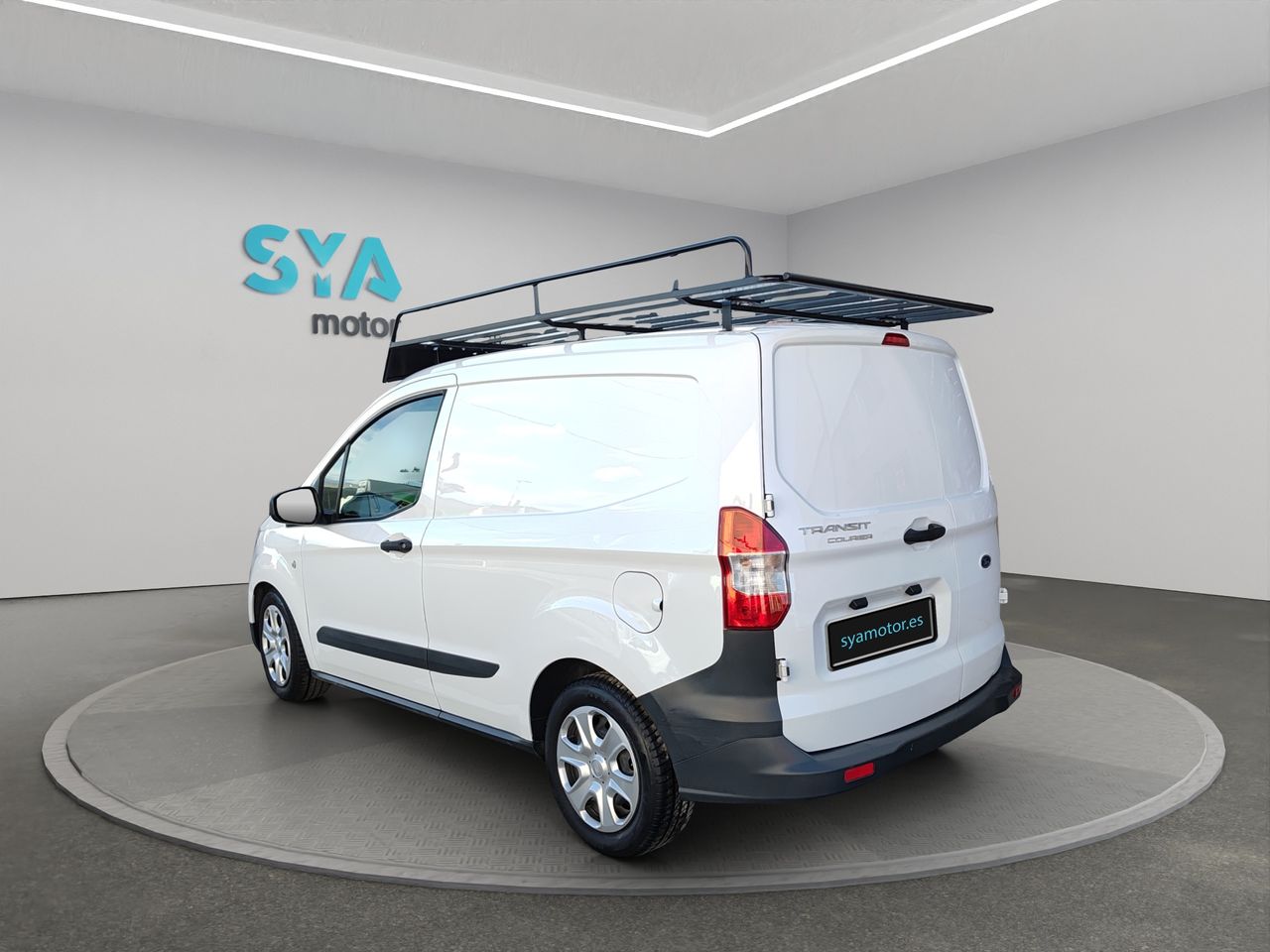 Foto Ford Transit  Courier 4