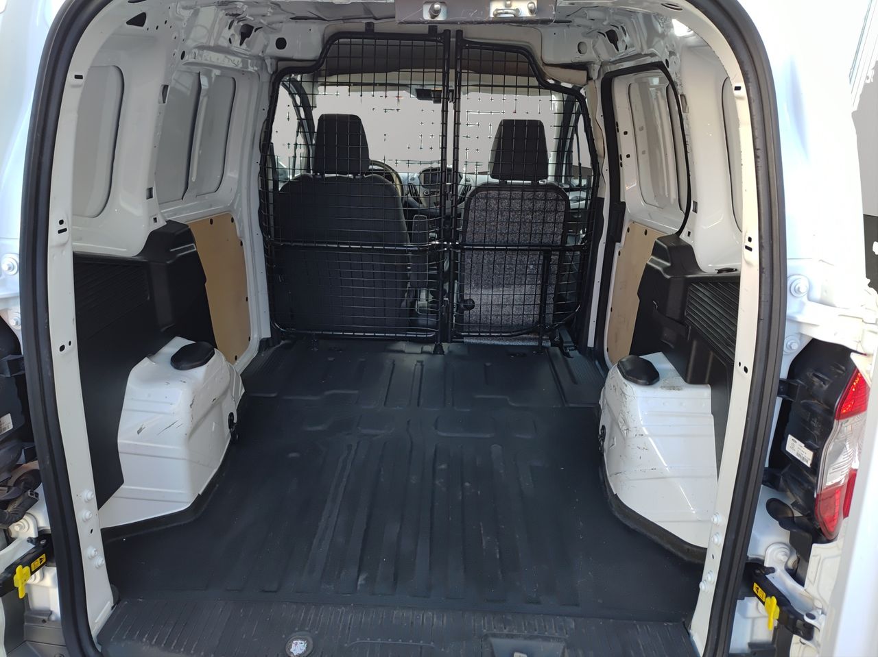 Foto Ford Transit  Courier 6