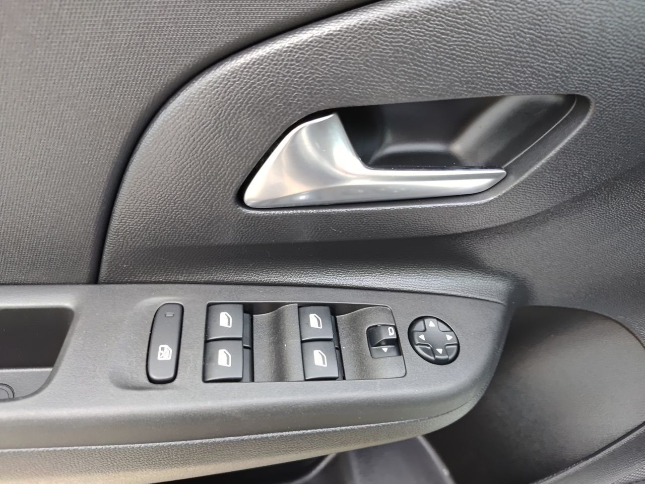 Foto Opel Corsa 19