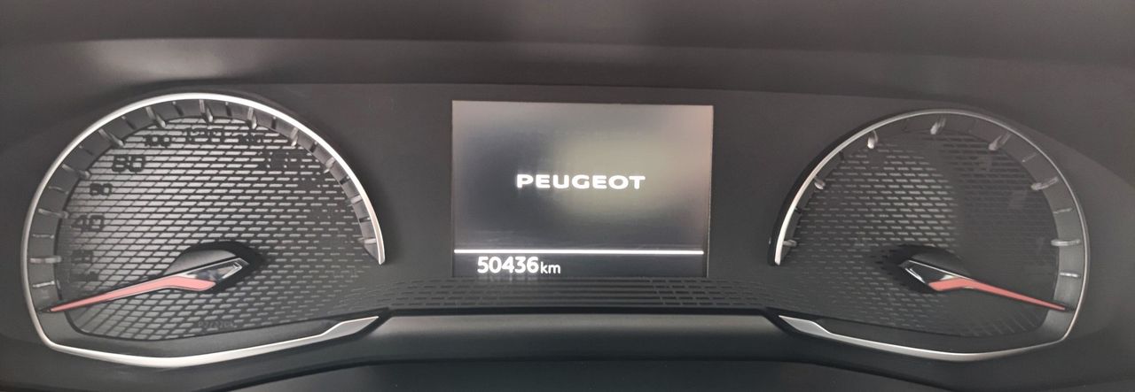 Foto Peugeot 208 23
