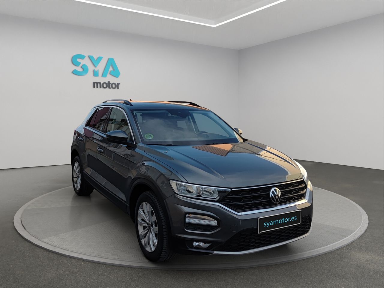 Foto Volkswagen T-Roc 1