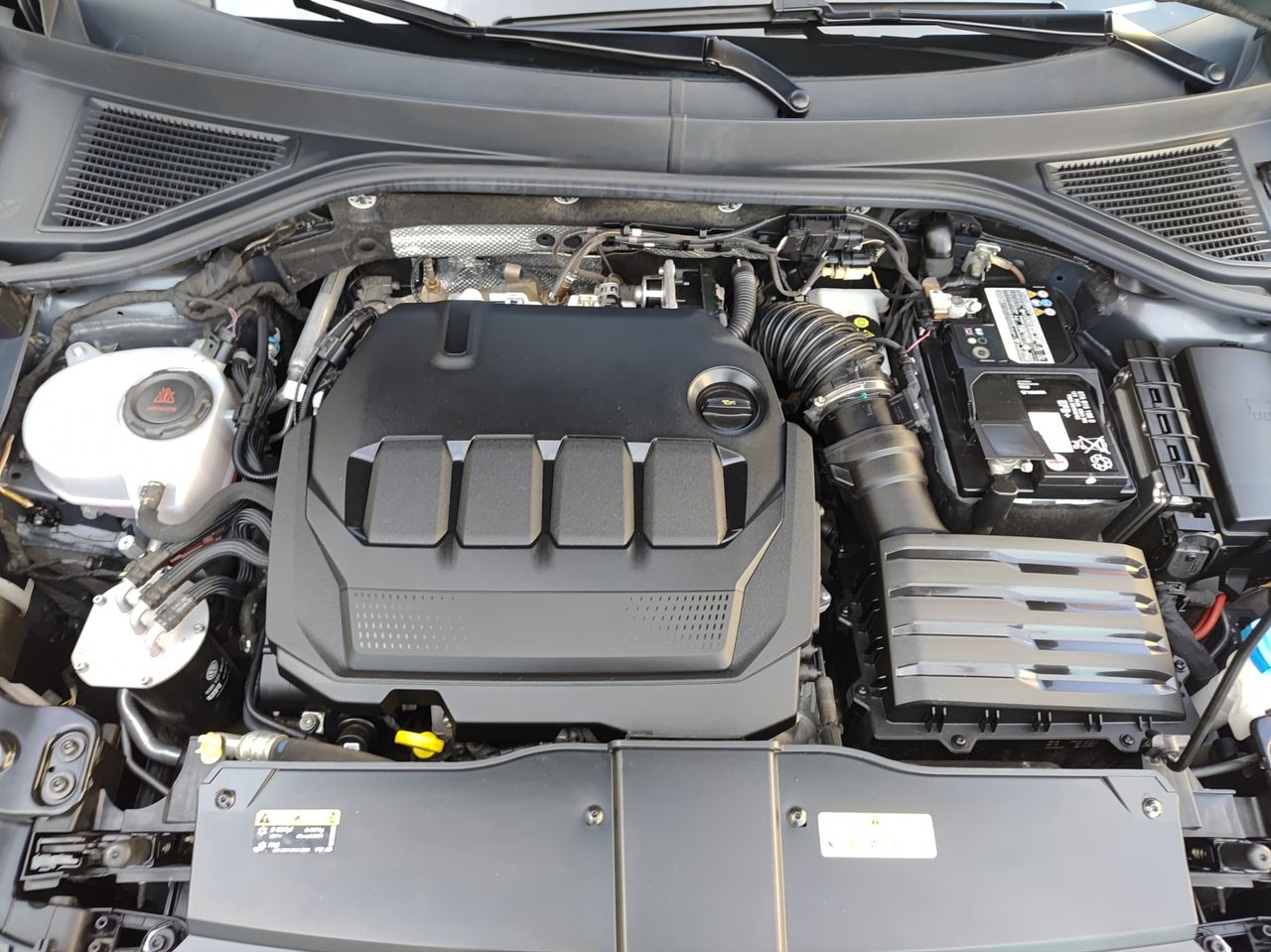 Foto Volkswagen T-Roc 22