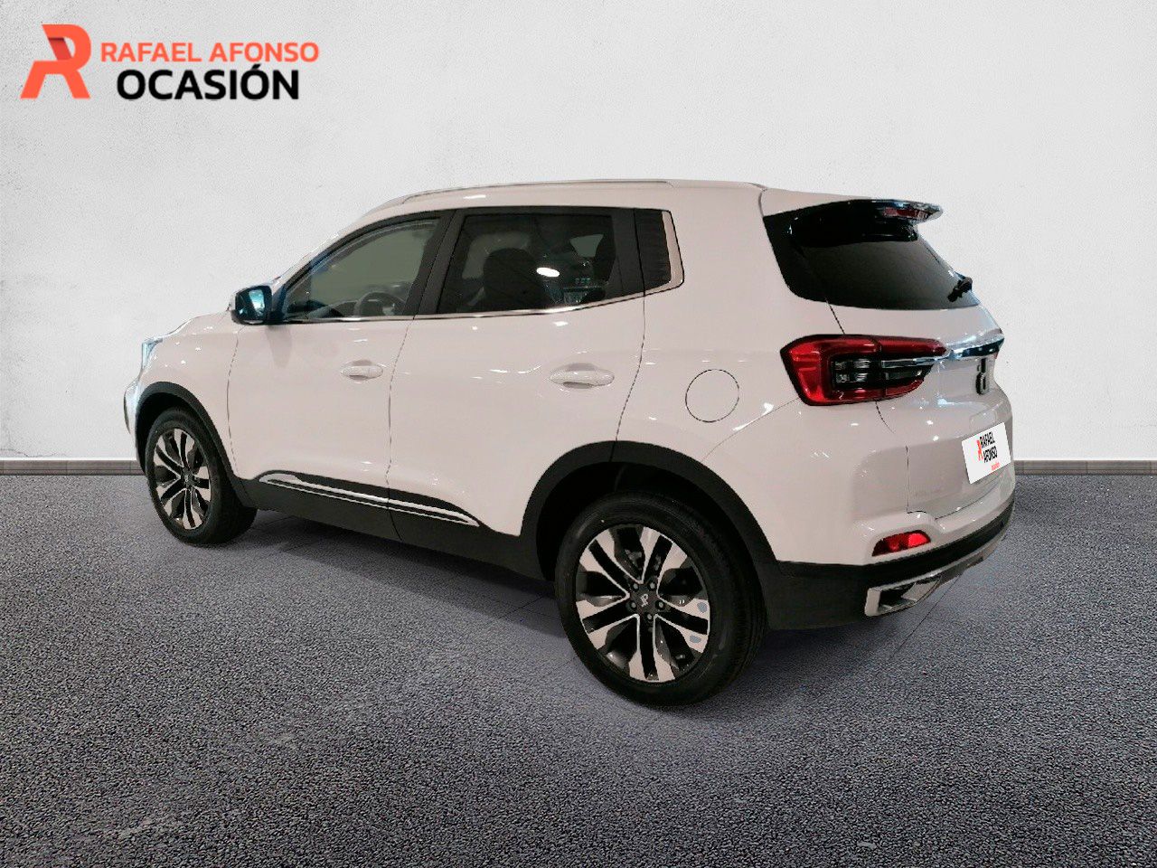 Foto DR Automobiles DR5 5