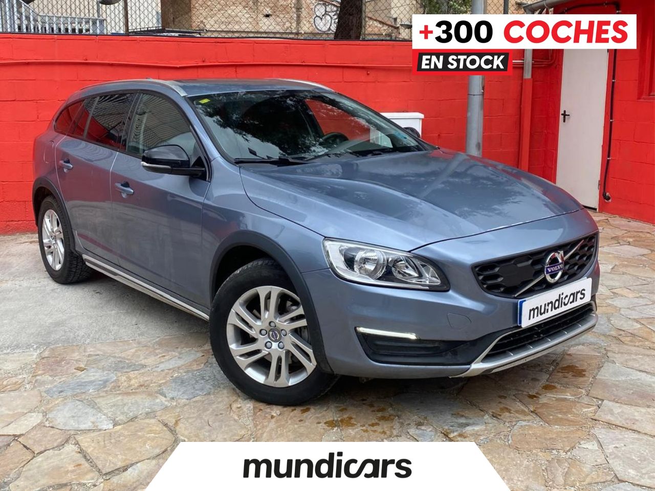 Foto Volvo V60 Cross Country 1