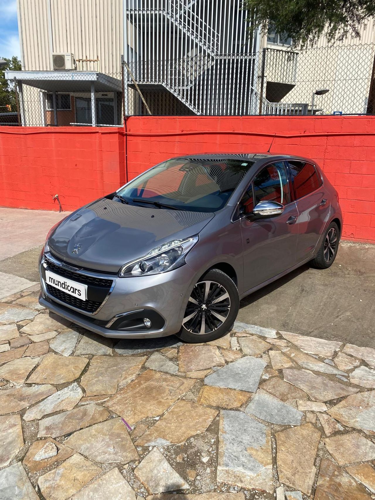 Foto Peugeot 208 6