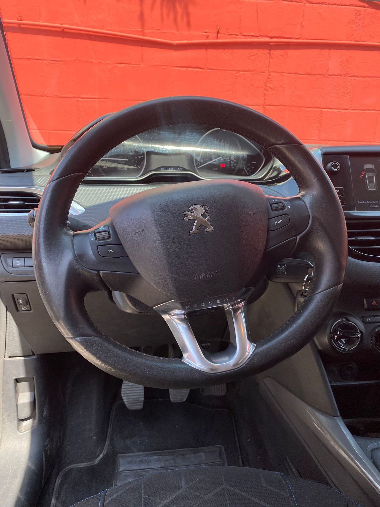 Foto Peugeot 2008 14