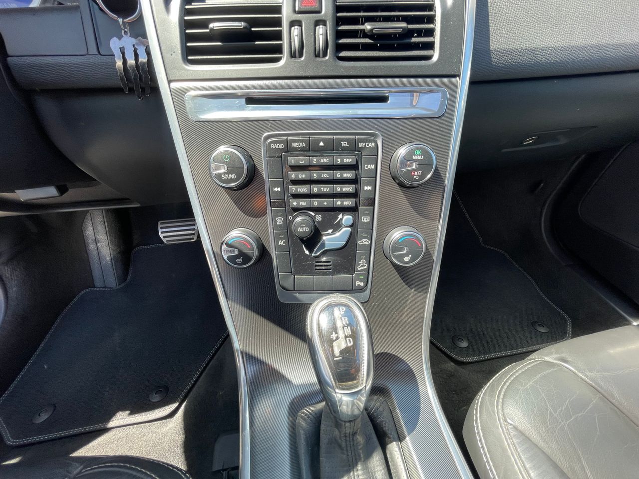 Foto Volvo XC60 11