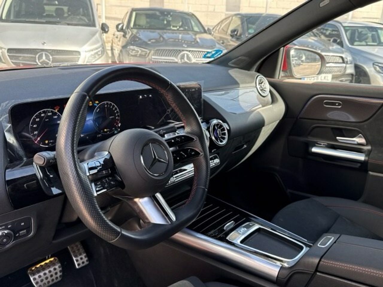 Foto Mercedes-Benz Clase GLA 6