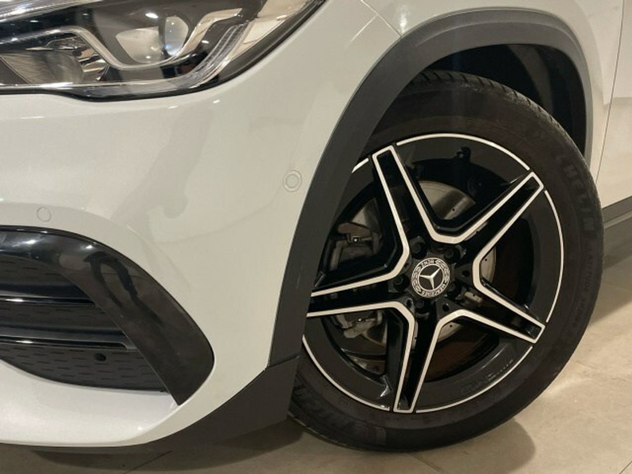 Foto Mercedes-Benz Clase GLA 13