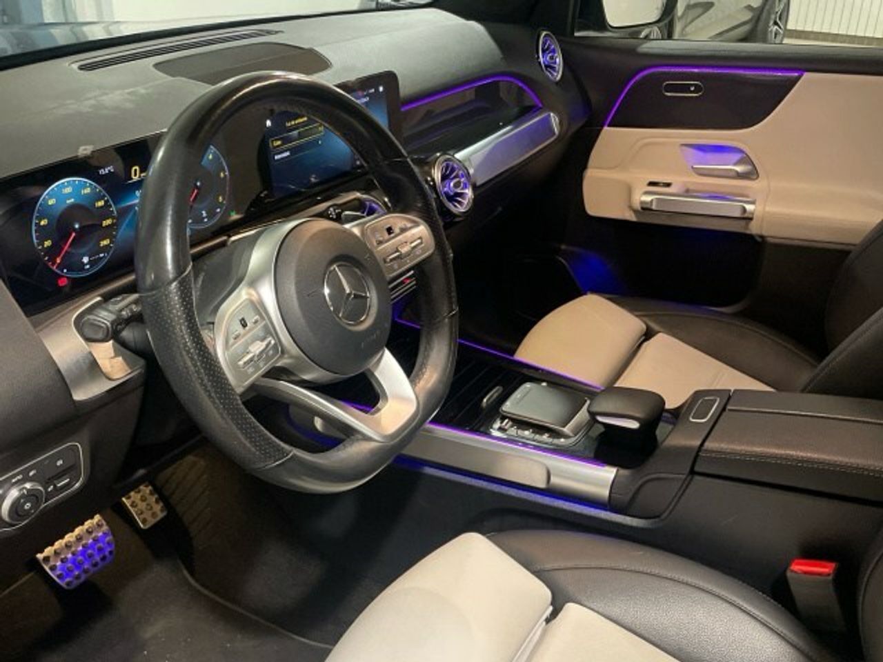 Foto Mercedes-Benz Clase GLB 6