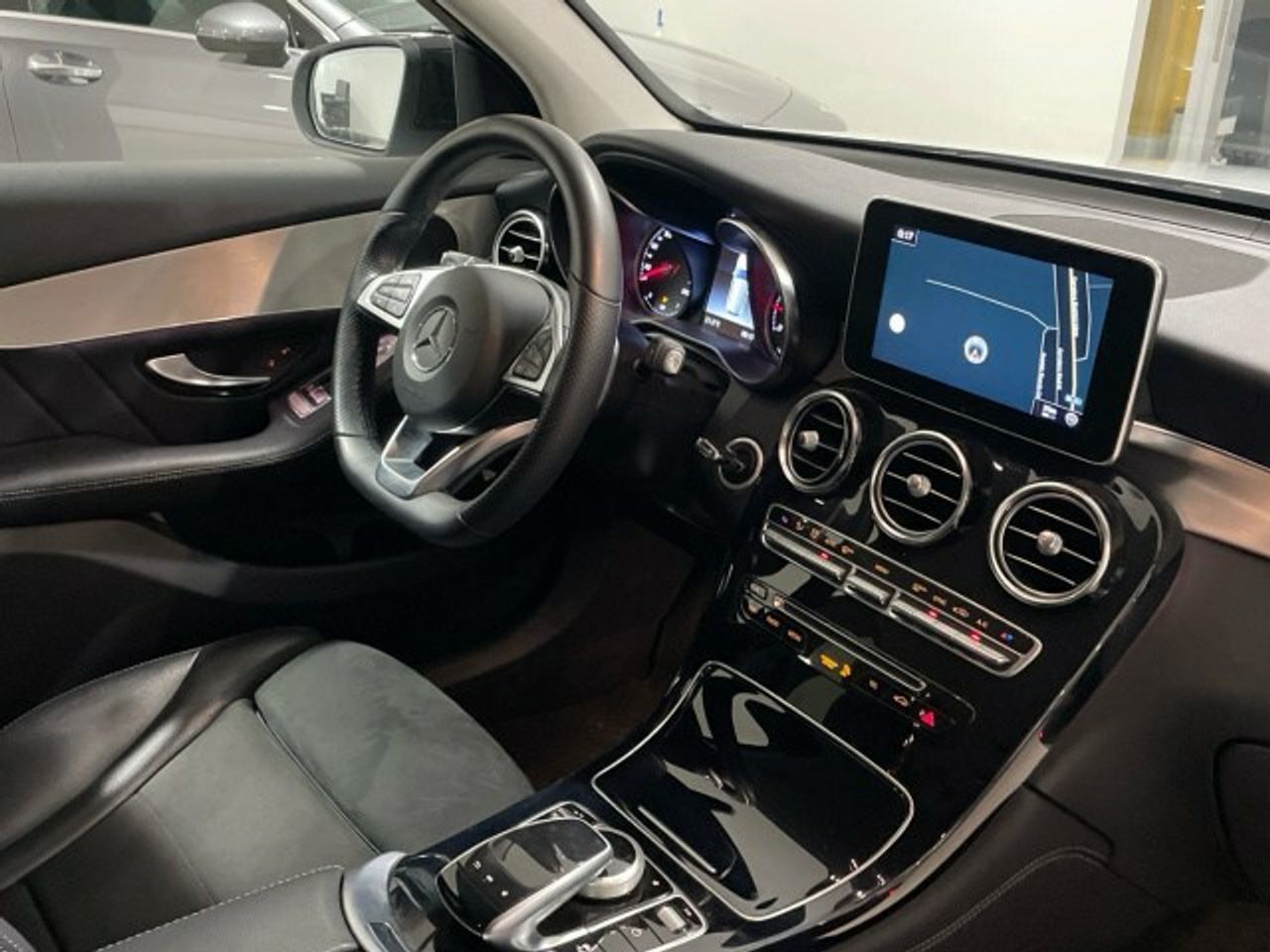 Foto Mercedes-Benz Clase GLC 10