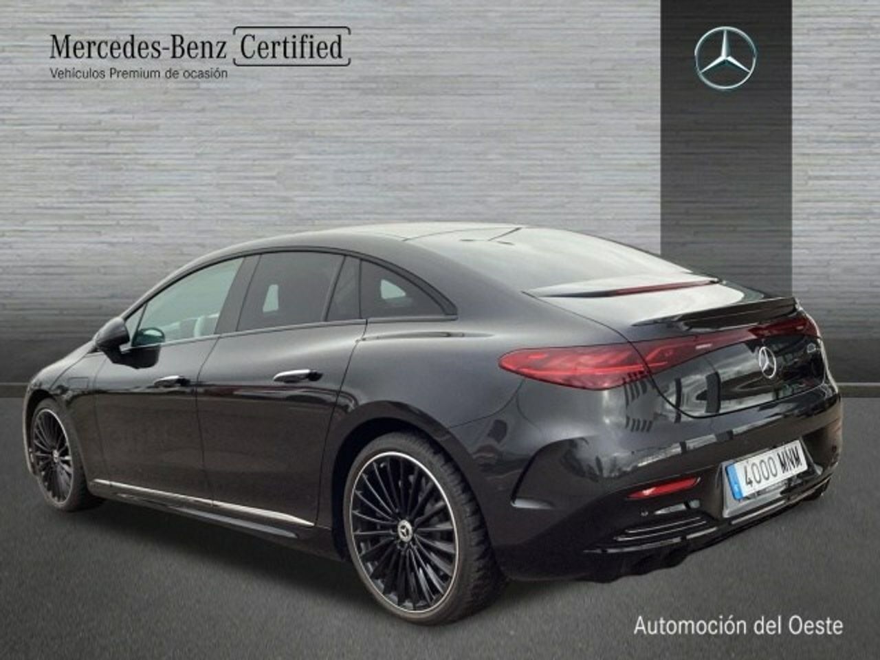 Foto Mercedes-Benz EQE 4