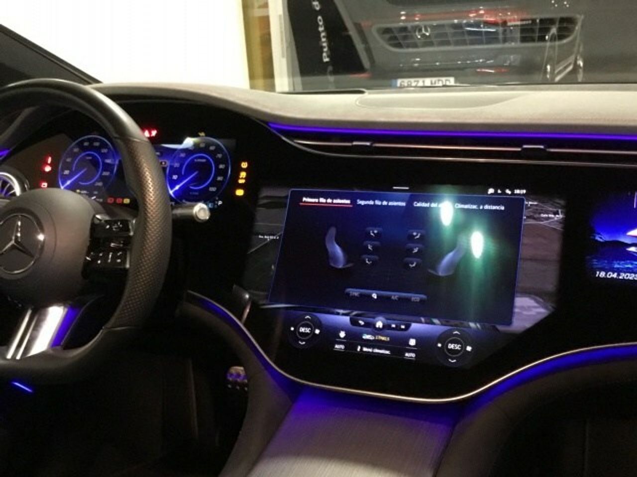 Foto Mercedes-Benz EQS 10