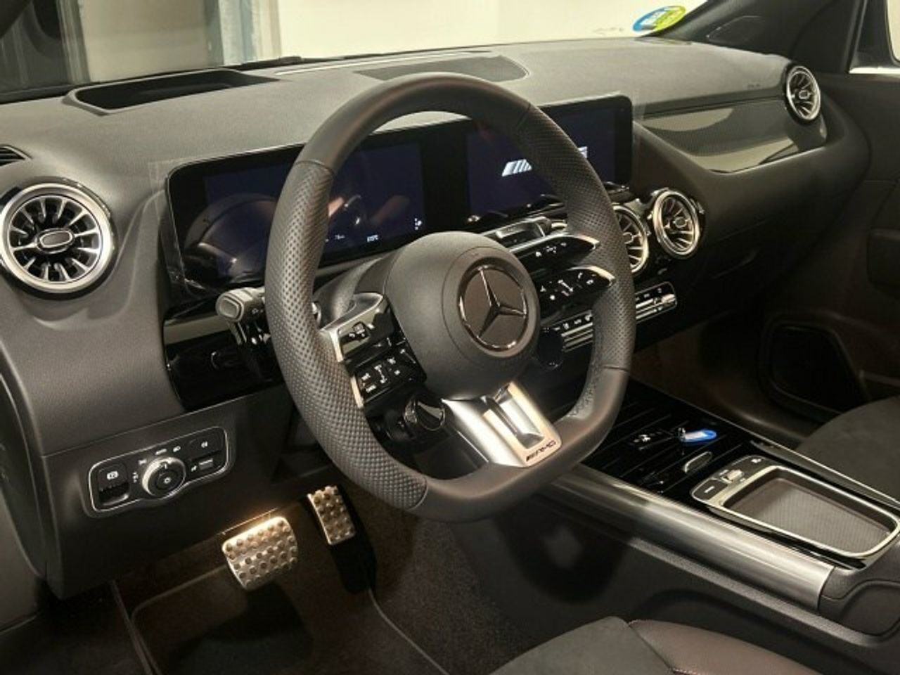 Foto Mercedes-Benz Clase GLA 6