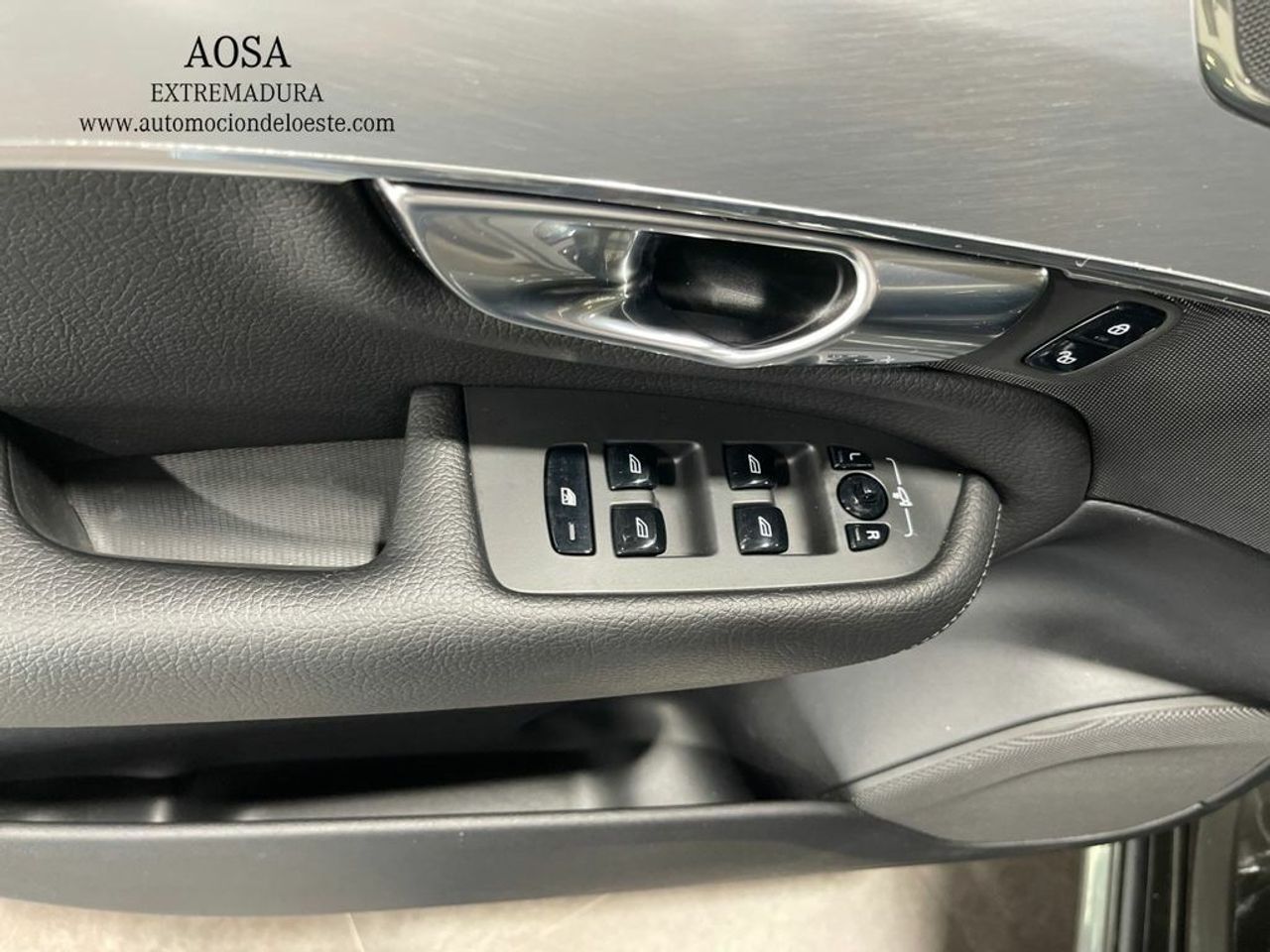 Foto Volvo XC90 14
