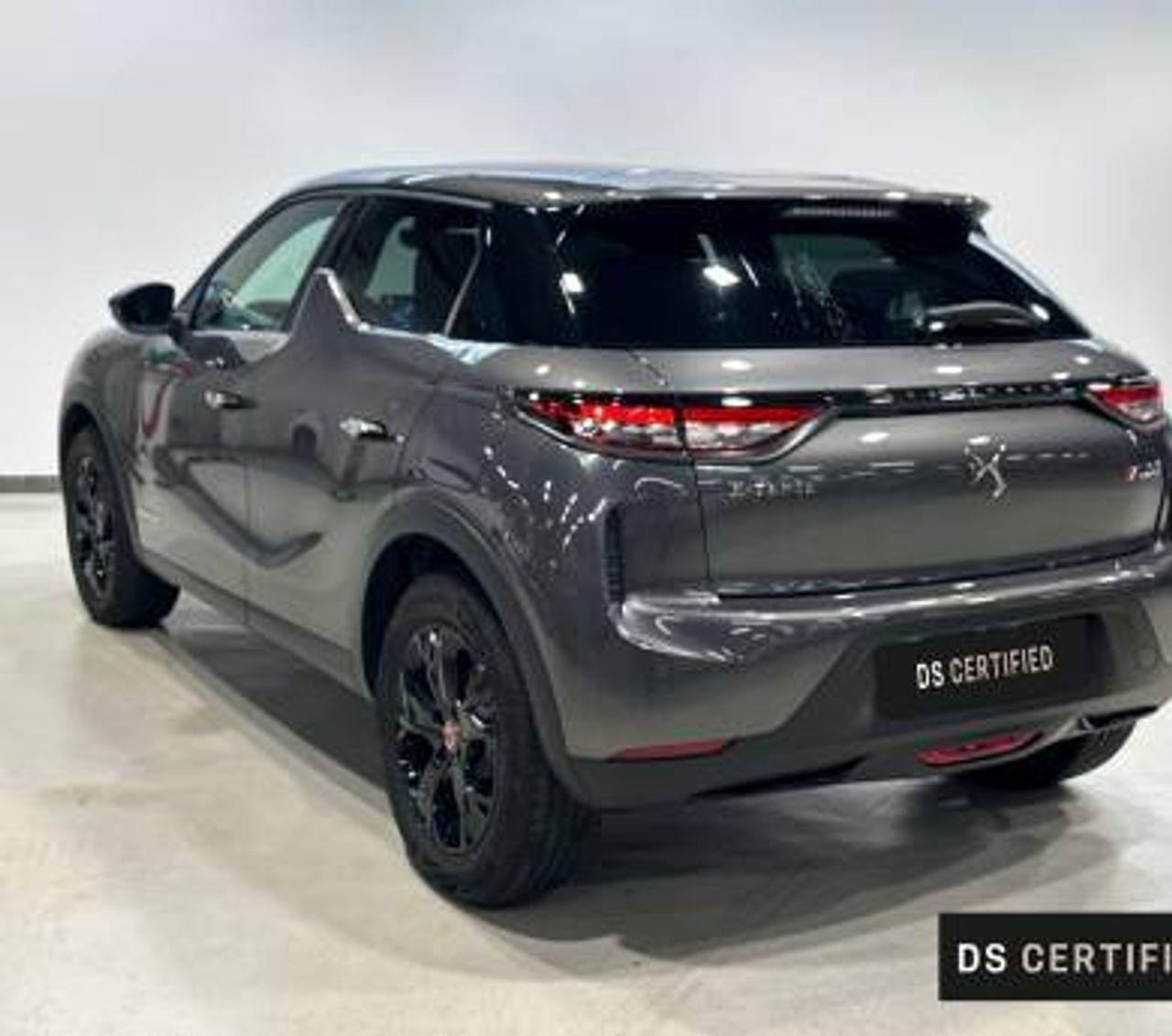 Foto DS Automobiles DS 3 4