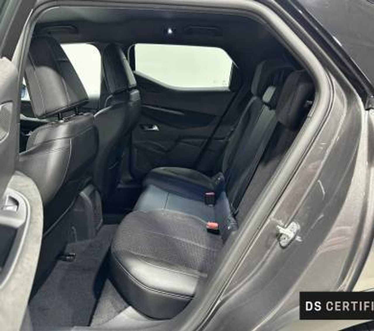 Foto DS Automobiles DS 3 10