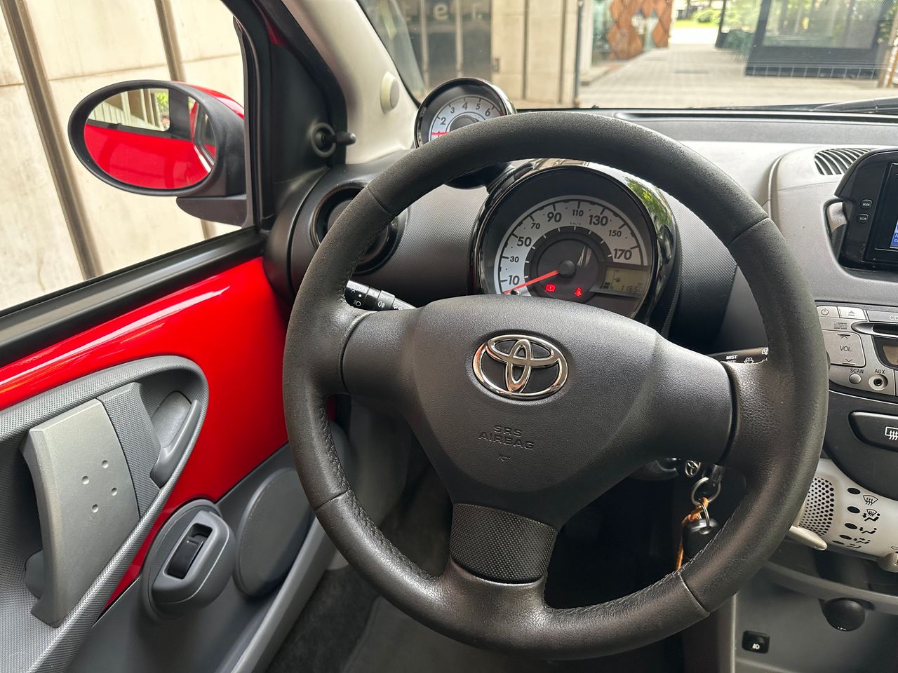 Foto Toyota Aygo 14