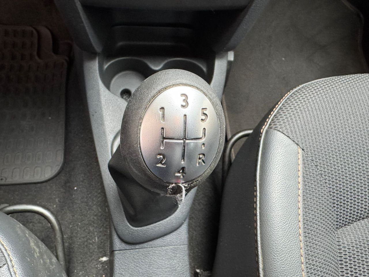 Foto Dacia Sandero 15