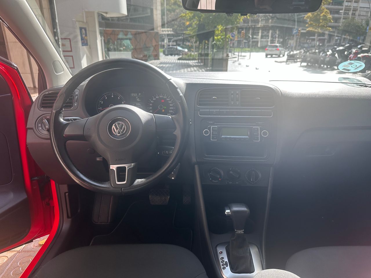 Foto Volkswagen Polo 11