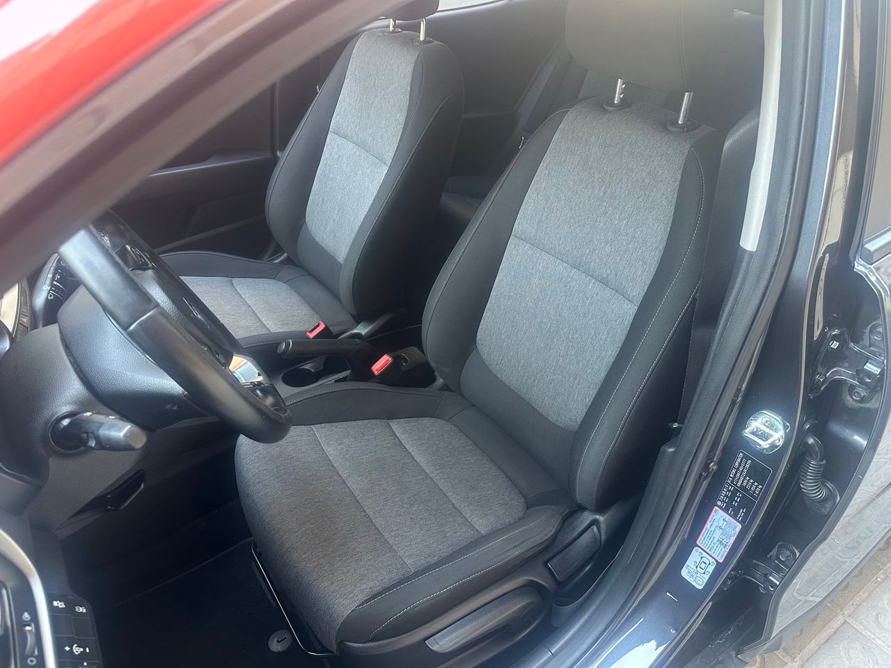 Foto Kia Stonic 6
