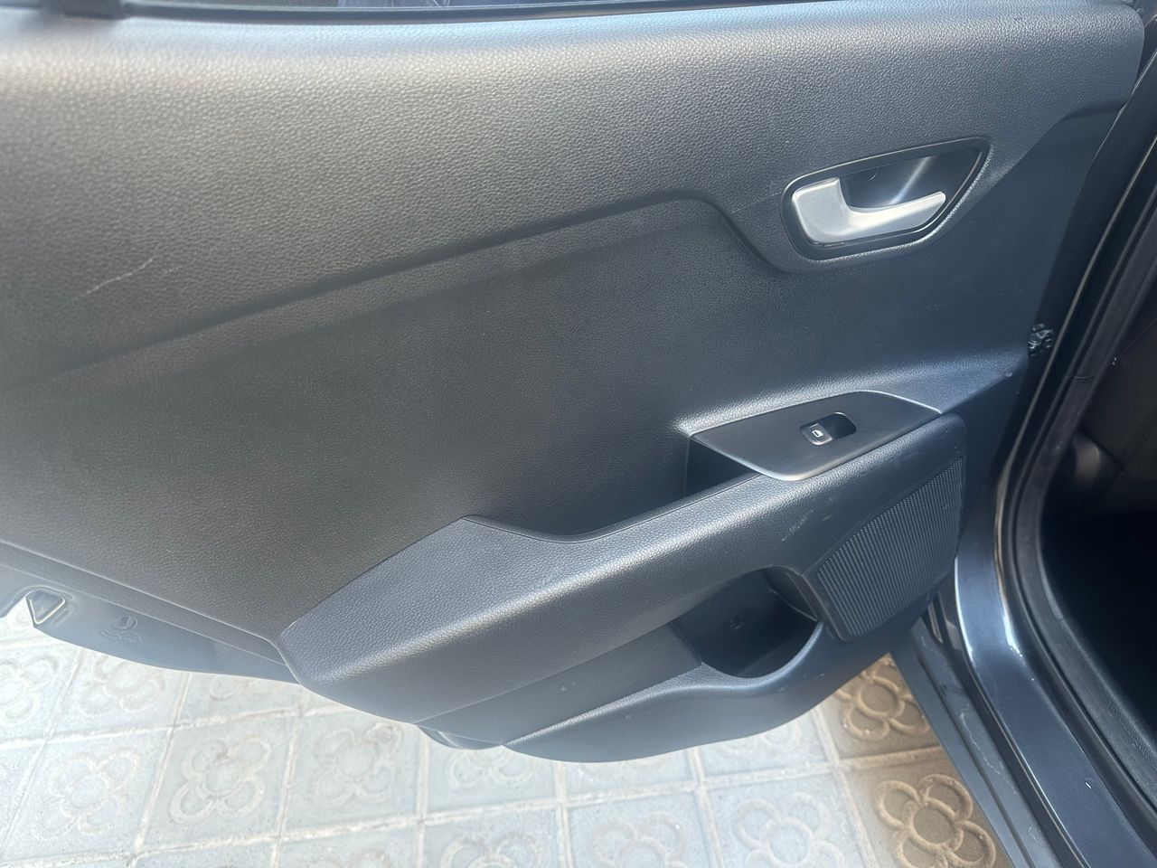 Foto Kia Stonic 9
