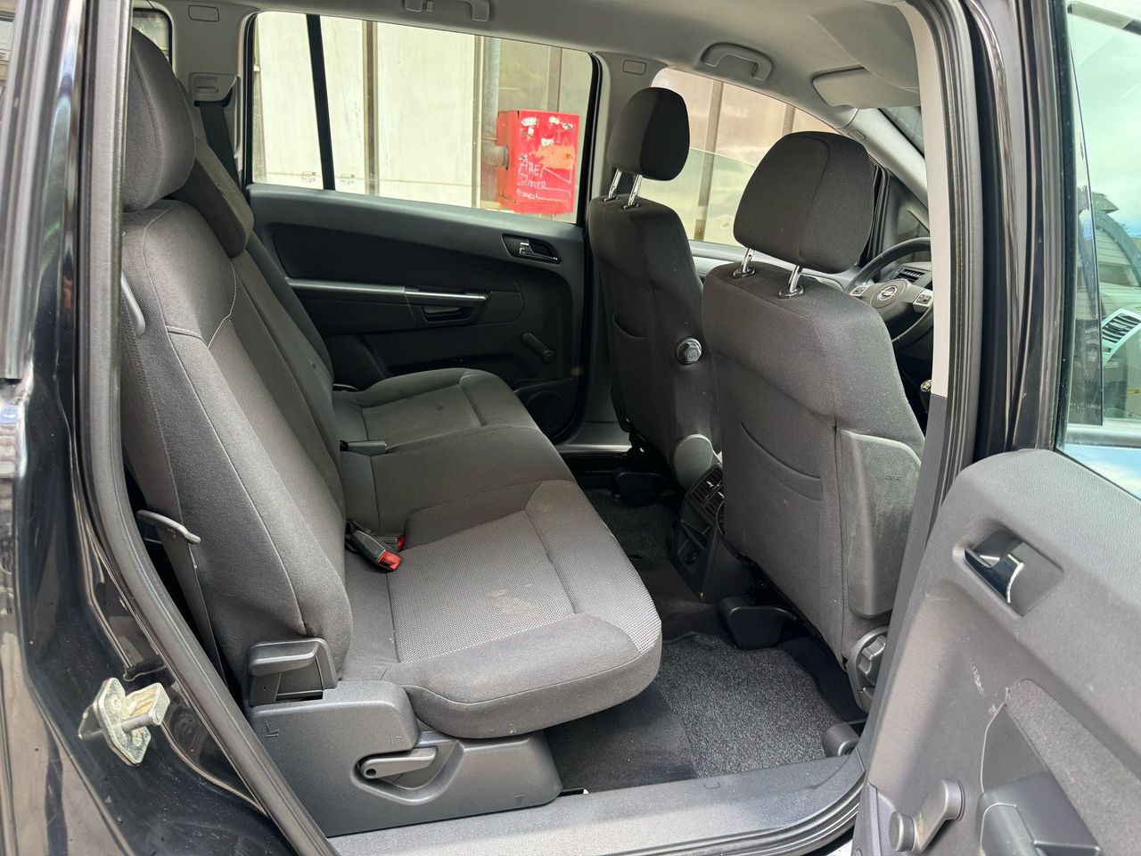 Foto Opel Zafira 13