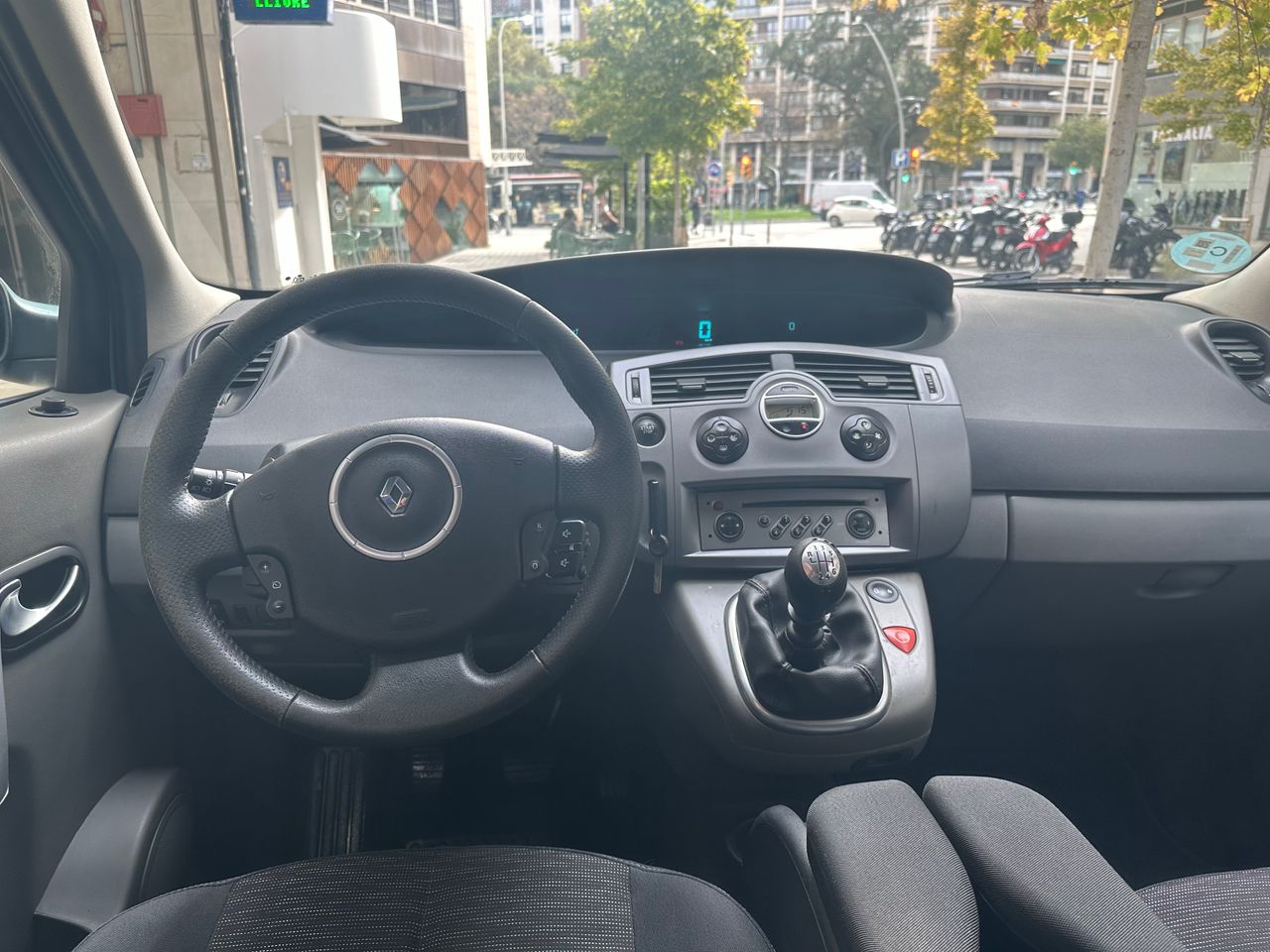 Foto Renault Scénic 12