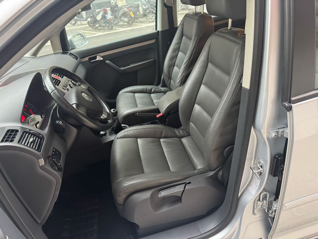 Foto Volkswagen Touran 6
