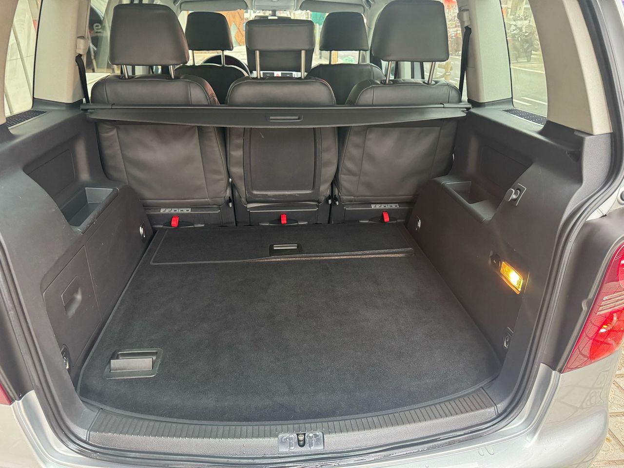 Foto Volkswagen Touran 11