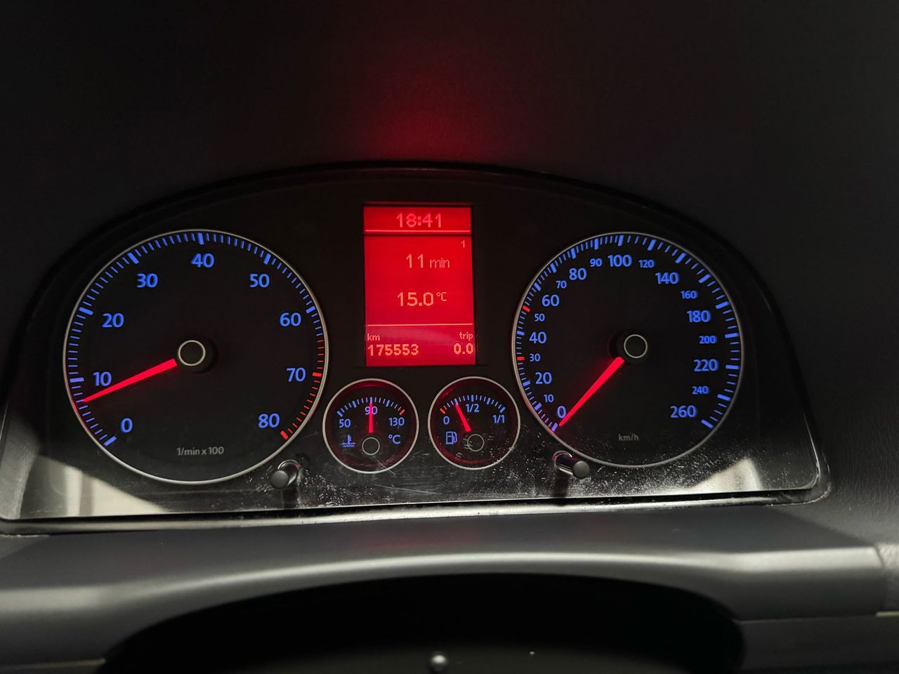 Foto Volkswagen Touran 15