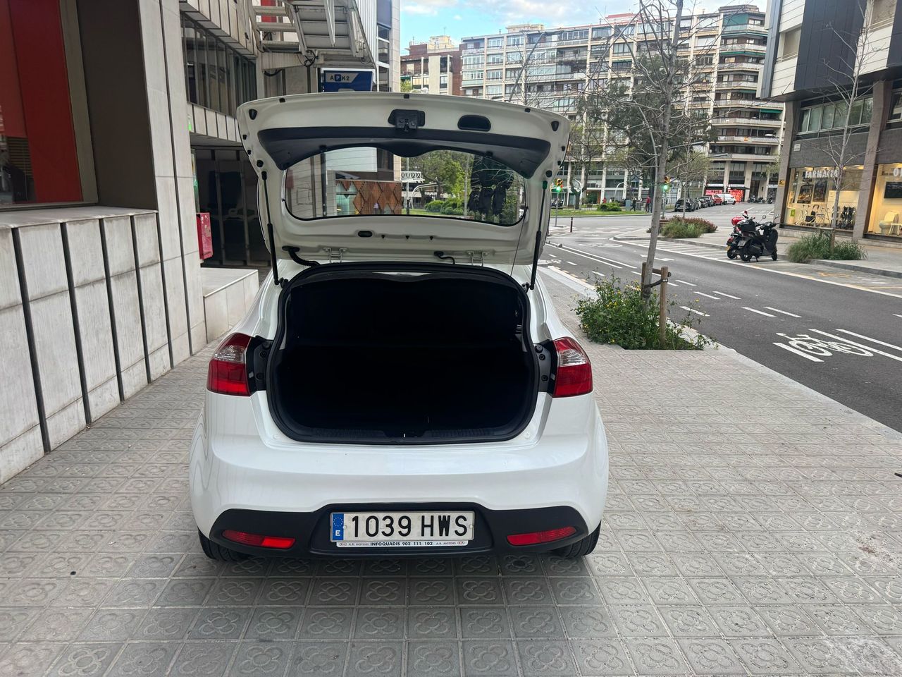 Foto Kia Rio 7