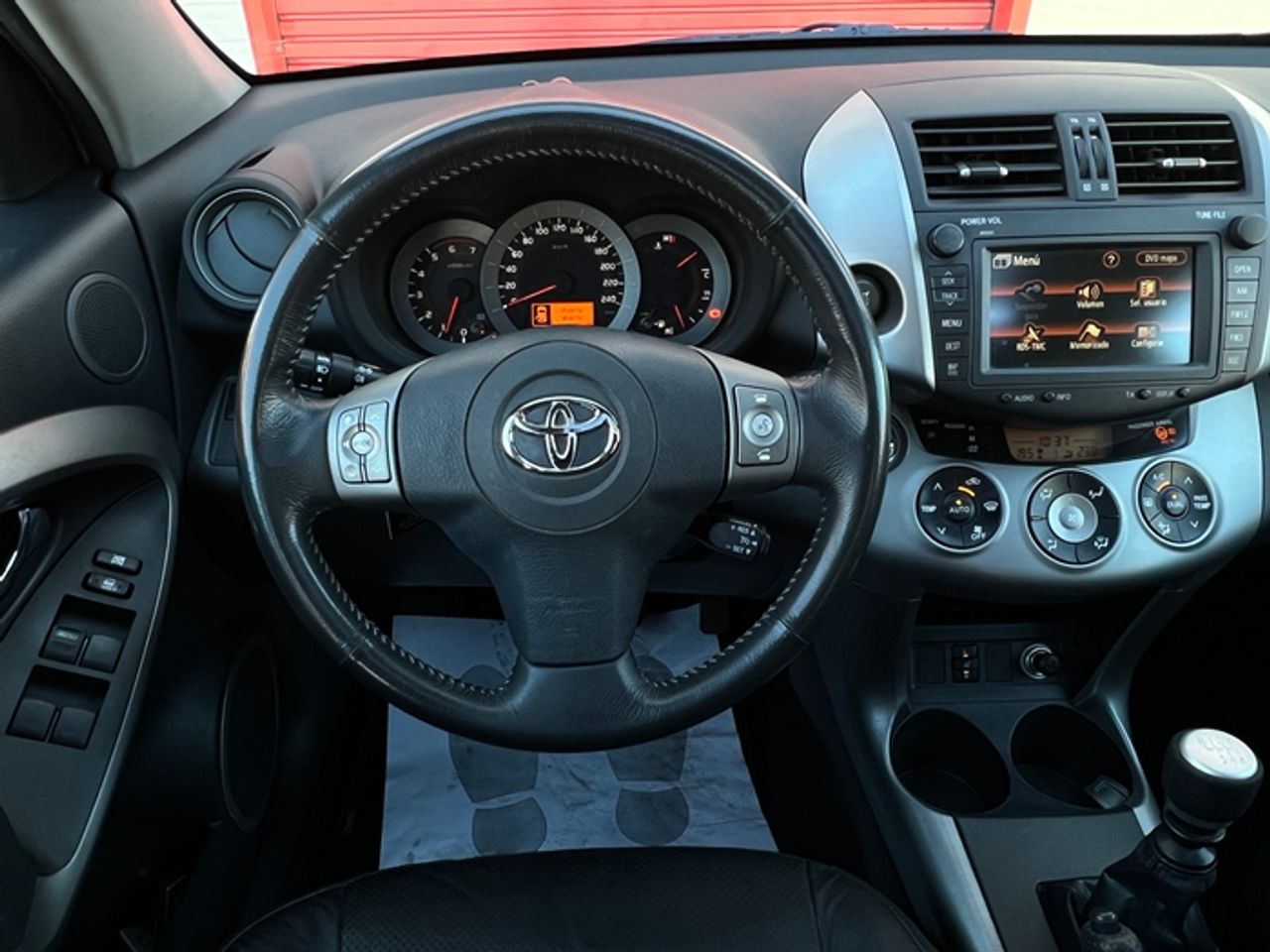 Foto Toyota Rav4 12